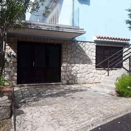 아파트 By The Sea Cizici, Krk - 22430 *